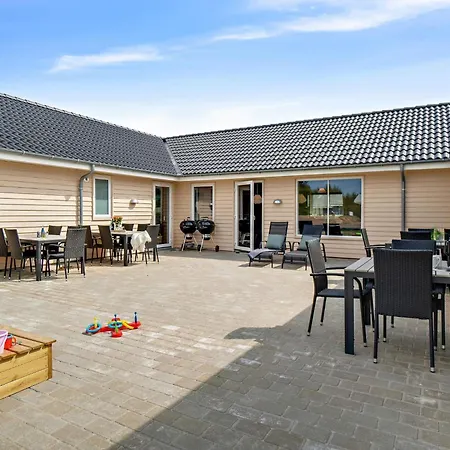 Luxury Retreat By Houstrup - By Traum Feriehus *